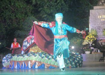 Điêu khắc ở La Vang của Lê Ngọc Huệ