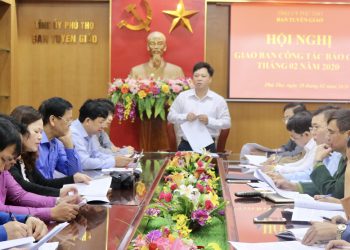 CÂU LẠC BỘ NHÀ BÁO CAO TUỔI TỈNH PHÚ THỌ GẶP MẶT ĐẦU XUÂN, TRIỂN KHAI NHIỆM VỤ NĂM 2020, KẾT NẠP HỘI VIÊN MỚI, MỪNG THỌ HỘI VIÊN CAO TUỔI (TRẦN LIÊN)