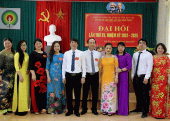 CÂU LẠC BỘ NHÀ BÁO CAO TUỔI TỈNH PHÚ THỌ GẶP MẶT ĐẦU XUÂN, TRIỂN KHAI NHIỆM VỤ NĂM 2020, KẾT NẠP HỘI VIÊN MỚI, MỪNG THỌ HỘI VIÊN CAO TUỔI (TRẦN LIÊN)